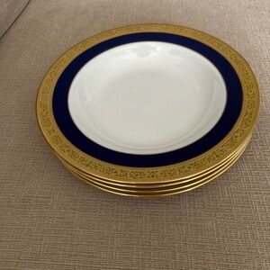New set of 4 Muirfield New York 99171 Victorian Cobalt Soup/ Salad plates